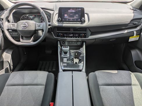 New 2026 Nissan Rogue SV FWD image 17