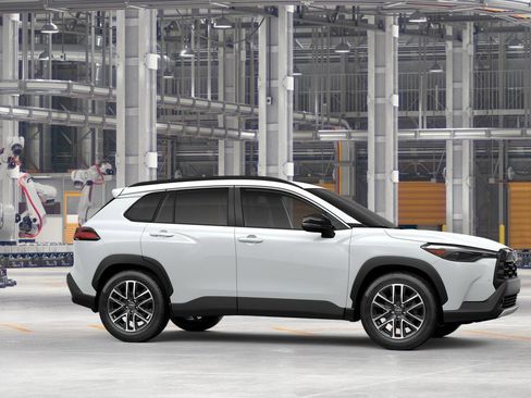 New 2026 Toyota Corolla Cross XLE FWD image 13