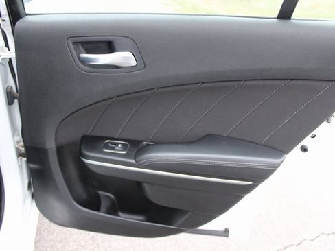 Used 2023 Dodge Charger SXT image 23