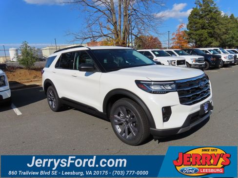 New 2026 Ford Explorer Active image 1