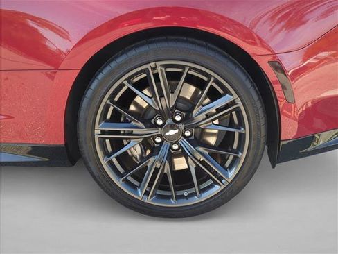 Used 2018 Chevrolet Camaro ZL1 image 9