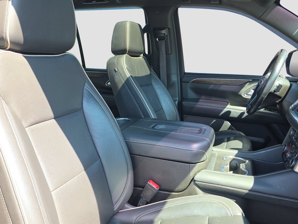 Used 2021 Chevrolet Tahoe Premier AWD/4WD image 20
