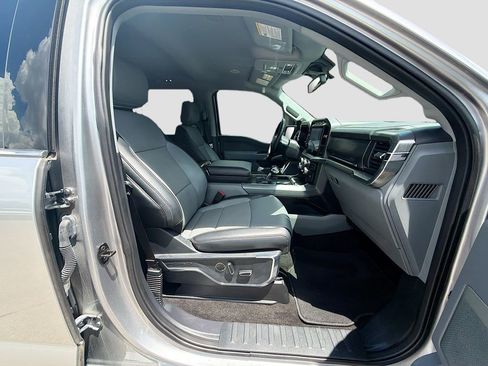 Used 2022 Ford F150 Lariat w/ Equipment Group 502A High AWD/4WD image 14