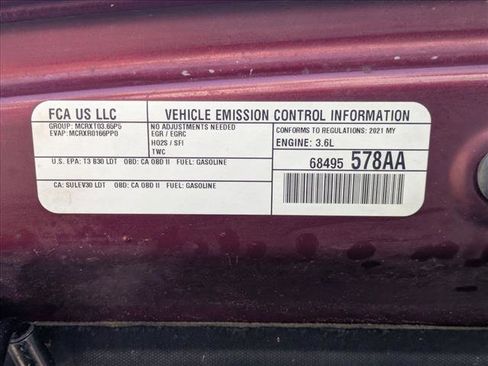 Used 2021 Jeep Gladiator Overland image 23