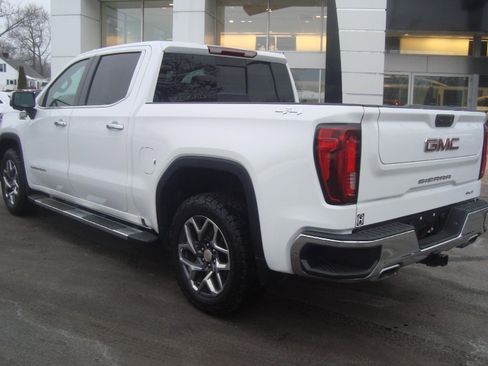 Used 2023 GMC Sierra 1500 SLT w/ SLT Convenience Package image 6