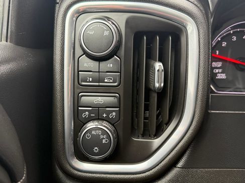 Used 2019 Chevrolet Silverado 1500 LT w/ All-Star Edition AWD/4WD image 16