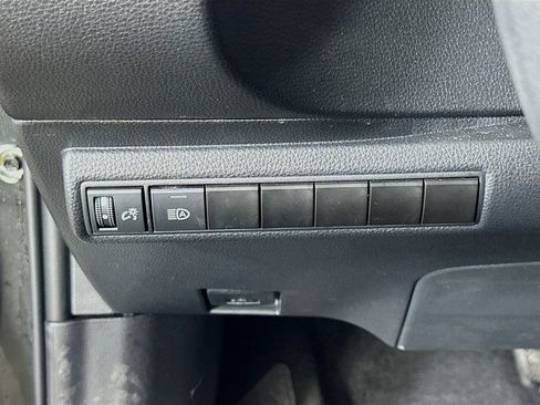 Used 2022 Toyota Corolla XSE image 21