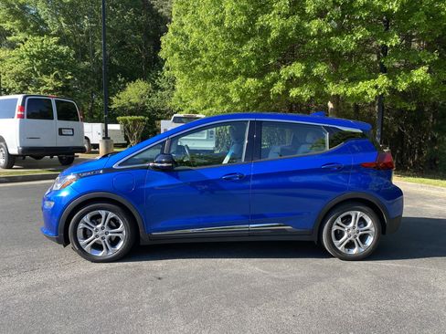 Used 2020 Chevrolet Bolt LT image 6