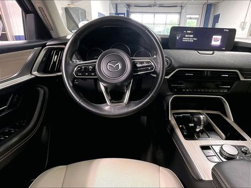 Used 2024 MAZDA CX-90 3.3 Turbo w/ Preferred Plus AWD/4WD image 18