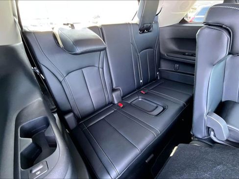 Certified 2023 INFINITI QX60 Luxe w/ Cargo Package image 40