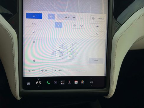 Used 2020 Tesla Model X Long Range AWD/4WD image 22
