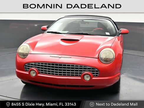 Used 2003 Ford Thunderbird image 8