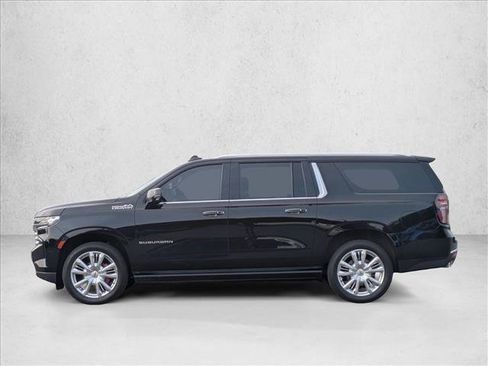 Used 2022 Chevrolet Suburban High Country AWD/4WD image 8