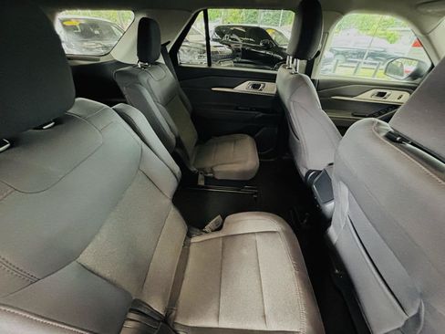 Used 2026 Ford Explorer Active AWD/4WD image 35