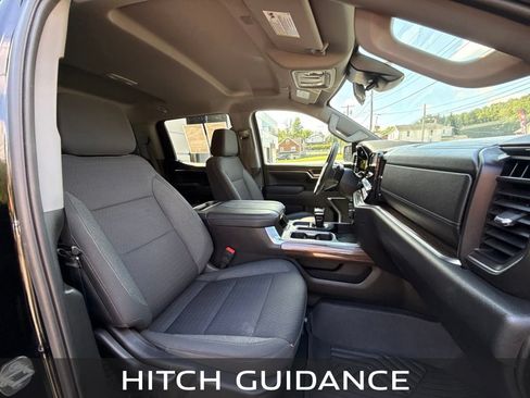 Used 2023 Chevrolet Silverado 1500 RST AWD/4WD image 31