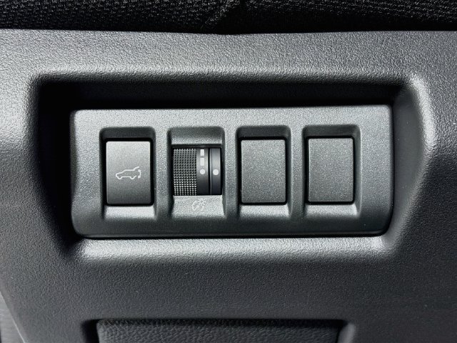 New 2026 Subaru Outback Limited AWD/4WD image 10