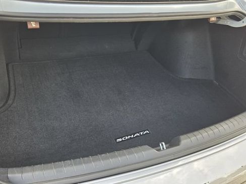 Used 2023 Hyundai Sonata SEL w/ Preferred Accessory Package FWD image 13