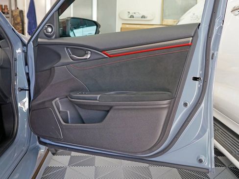 Used 2021 Honda Civic Type R image 26