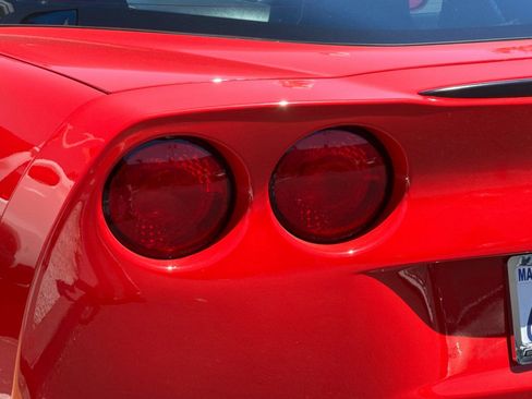 Used 2008 Chevrolet Corvette Coupe w/ Preferred Equipment Group RWD image 46