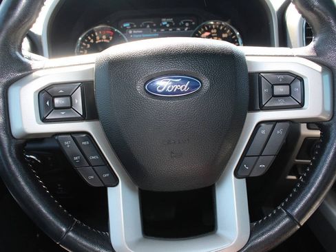 Used 2018 Ford F150 Lariat w/ Equipment Group 501A Mid AWD/4WD image 13