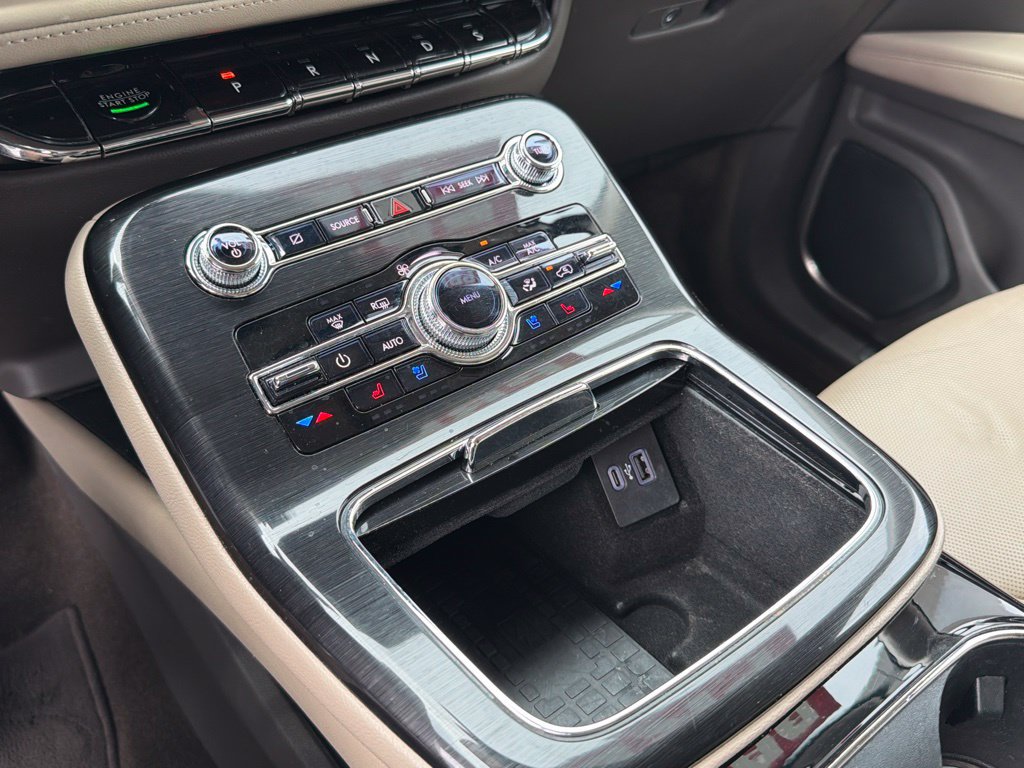 Used 2022 Lincoln Nautilus Reserve w/ Luxury Package FWD image 20