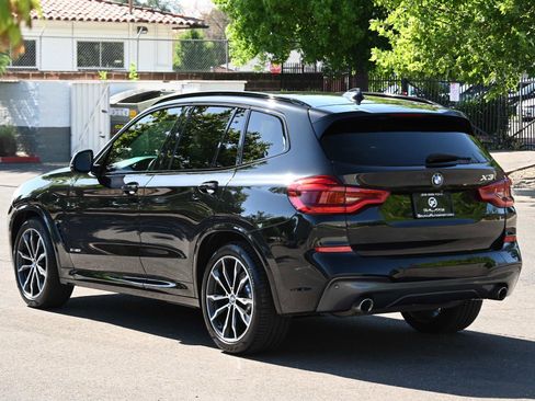 Used 2018 BMW X3 xDrive30i w/ M Sport Package AWD/4WD image 7
