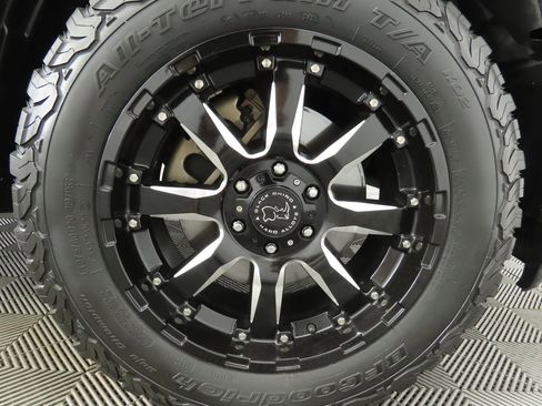 Used 2019 RAM 1500 Limited image 33