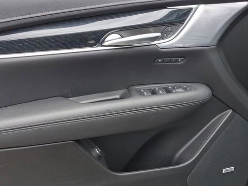 Certified 2024 Cadillac XT5 Premium Luxury w/ Technology Package image 11