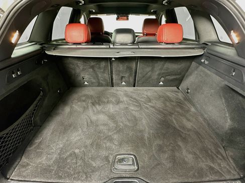 Used 2022 Mercedes-Benz GLC 43 AMG 4MATIC image 25