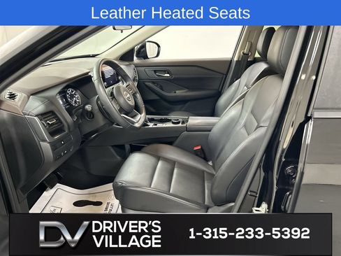 Used 2023 Nissan Rogue SV w/ SV Premium B Package AWD/4WD image 9