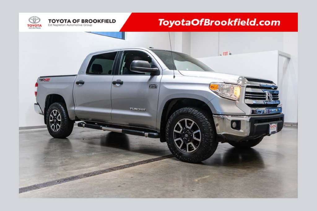 Used 2017 Toyota Tundra SR5 w/ TRD Off Road Package AWD/4WD image 1