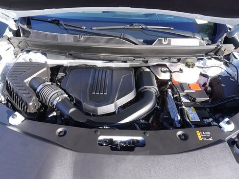 Used 2025 Buick Enclave Preferred image 7