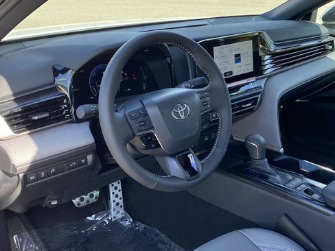 Certified 2026 Toyota Camry SE w/ Convenience Package image 21