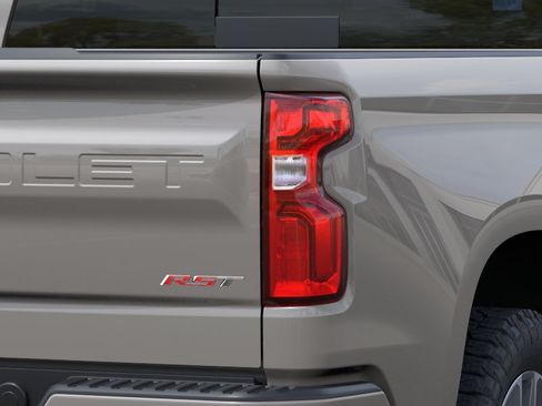 New 2026 Chevrolet Silverado 1500 RST w/ Z71 Off-Road Package AWD/4WD image 11