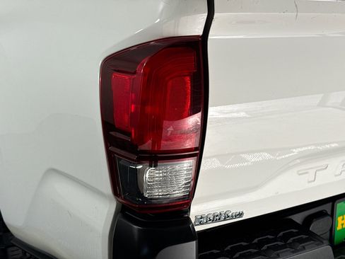 Used 2020 Toyota Tacoma SR image 35