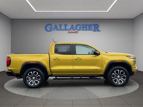 Used 2023 GMC Canyon AT4 w/ AT4 Premium Package image 3