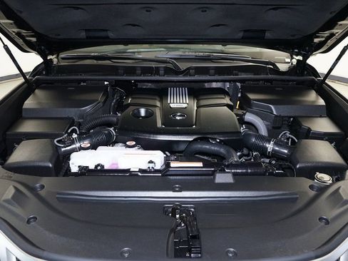 Used 2026 Lexus LX 600 4WD w/ Luxury Package image 36