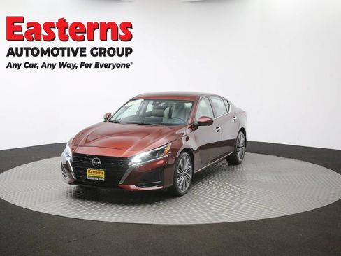 Used 2024 Nissan Altima 2.5 SL AWD/4WD image 58