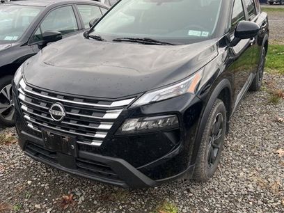 Used 2024 Nissan Rogue SV