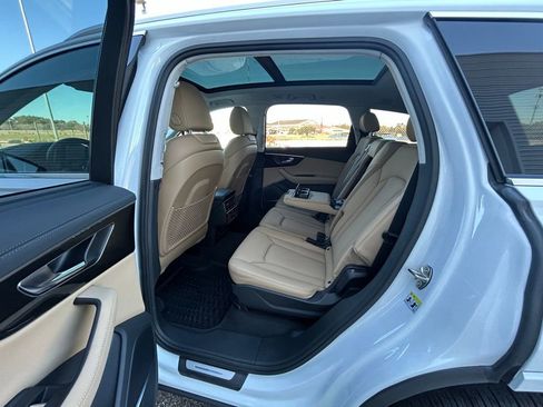 Used 2023 Audi Q7 3.0T Prestige image 65