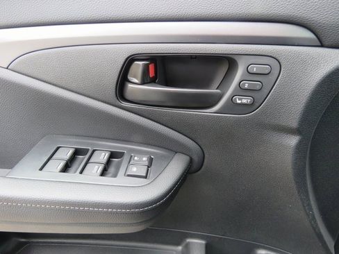 Used 2023 Honda Passport EX-L image 23