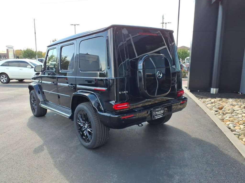 New 2027 Mercedes-Benz G 580 e image 5