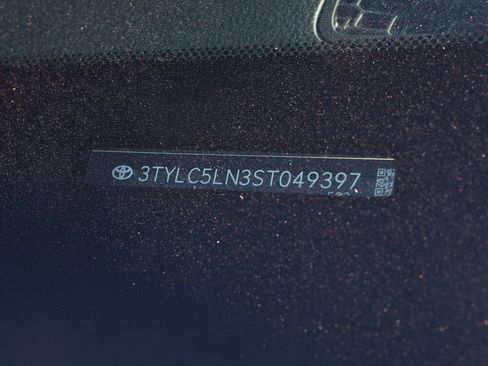 New 2025 Toyota Tacoma TRD Off-Road image 32