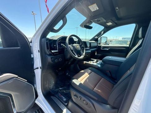 New 2025 Chevrolet Silverado 3500 High Country w/ Technology Package image 42