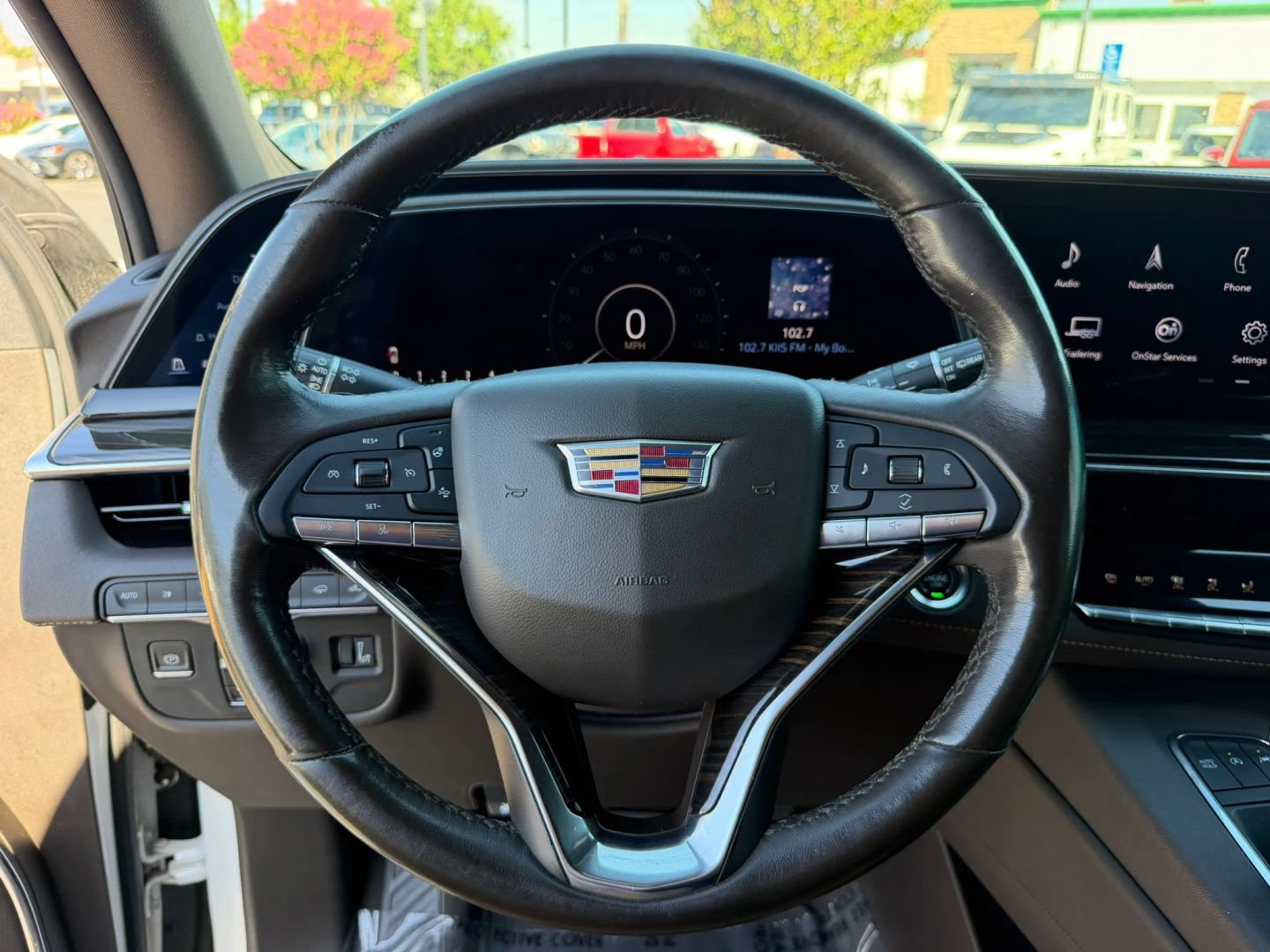 Used 2021 Cadillac Escalade ESV Sport w/ Driver Assist Tech Package AWD/4WD image 28