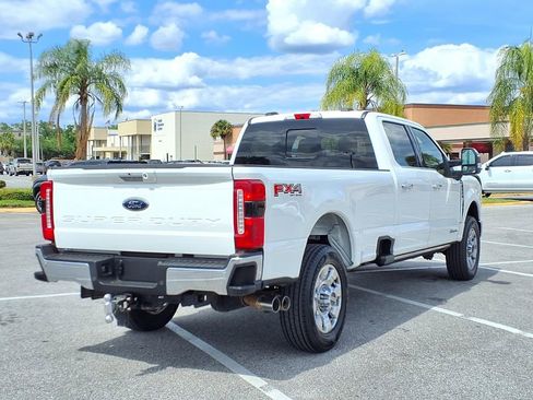 Used 2024 Ford F350 4x4 Crew Cab Super Duty image 7