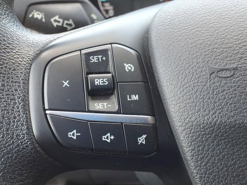 Used 2023 Ford Transit 350 XLT image 29