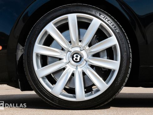 Used 2014 Bentley Flying Spur W12 image 8