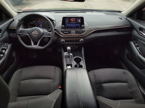 Used 2023 Nissan Altima 2.5 SV FWD image 30