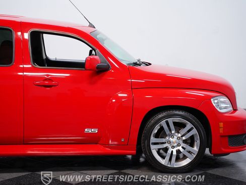 Used 2008 Chevrolet HHR SS FWD image 24